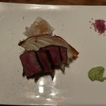 鉄板焼 天 - ステーキ！もちろん美味しい！右上はワイン塩