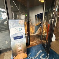 SIO syuji hijikuro - 店舗前