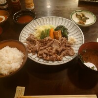 ざくろ 銀座店 - 国産牛ロース バタ焼 (150g)