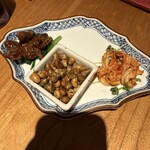 黒猫夜 - これでお通し4人前4400円…