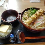 うどんと日本酒 つるん、 - 
