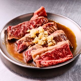 ◆厳選したホルモンと本場仕込みのメニュー