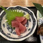 浜焼き海鮮居酒屋 大庄水産 - 【2025.7.14(月)】日替り焼魚定食のマグロぶつ切り