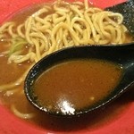 麺屋ここいち - モロにココ壱のカレー味スープ！