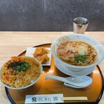 和RA-MEN だし奉行 - 和だしRA-MENととり天と今日のミニ丼