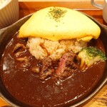デンバープレミアム - 料理写真:熟成肉ステーキのオムカレー