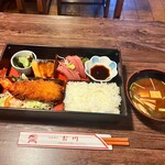 鮮魚介料理　お川 - 料理写真:日替わり