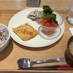 カフェ&ミール ムジ - 