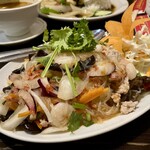 青山ガパオ食堂 - 