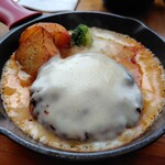 CHEESE KITCHEN RACLER - ハンバーグステーキ