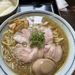 愛と情熱のらーめん屋 皐月亭 - 