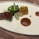 308950829 - 