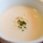 トラットリア ガバチョ - じゃが芋とポロ葱の冷製スープ〜ヴィシソワーズ〜②