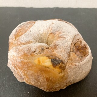 ベーカリー ハチ_1