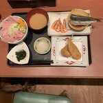 埼玉漁港 海鮮食堂 そうま水産 - 漁師の昼メシ　1,100円