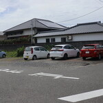 ちゃんぽん 明月 - 駐車場