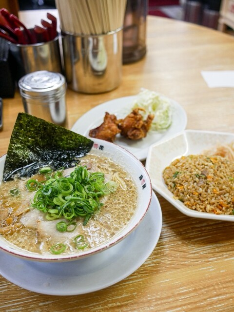 珍遊 一乗寺本店 （ちんゆう） - 一乗寺/ラーメン | 食べログ