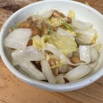 大衆食堂みゆき - 納豆と白菜漬けを混ぜ合わせてみたｗ