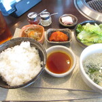 山形黒毛和牛 米沢牛焼肉 仔虎 - 