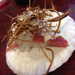 十三 すし屋台 - 揚げ牛蒡と鰹のブルーチーズ