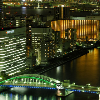 ”東京”のパノラマ絶景を臨める贅沢空間で、心ほどけるひと時を