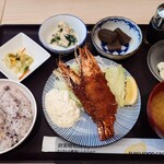 さち福や CAFE - 料理写真:具沢山タルタルたっぷり海老フライ定食
