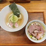 ヨコクラストアハウス - 