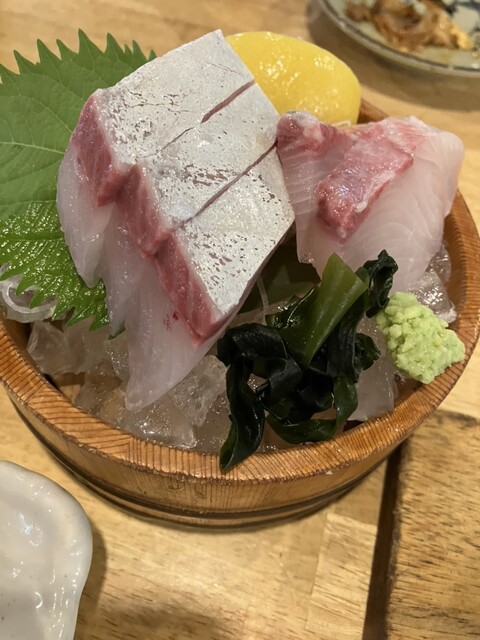 Shin Osaka Seafood Shokudo Ouesuto photo 5