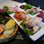 Yonezawa Gyuu Sumi Biyakiniku Uesugi - ホルモン盛り合わせ