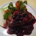 レストラン エヌ.ルトゥール - フォアグラのステーキ　フルーツコンフィソース