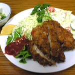 とんかつ八千代 - ヒレカツ。肉厚かつジューシーで美味！