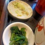 村山 満月うどん - 薬味＆小松菜のおひたし