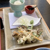 日本料理 Japanese Cuisine 桜丘 - 