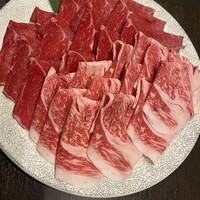 銀座しゃぶ輝 黒毛和牛しゃぶしゃぶ・すき焼き専門店 銀座本店 - 黒毛和牛の霜降りと赤身