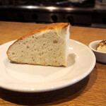スガハラ - パン & マスカルポーネ + 胡桃 + 蜂蜜