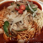 スパゲティハウスチャオ JR名古屋駅太閤通口店 - 野菜と海老が太麺とソースと絡んでサイコー