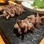 松山炭火焼鳥 鶏じ - 