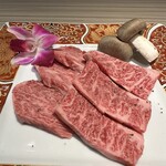 極上松阪牛 牛追道中 - 