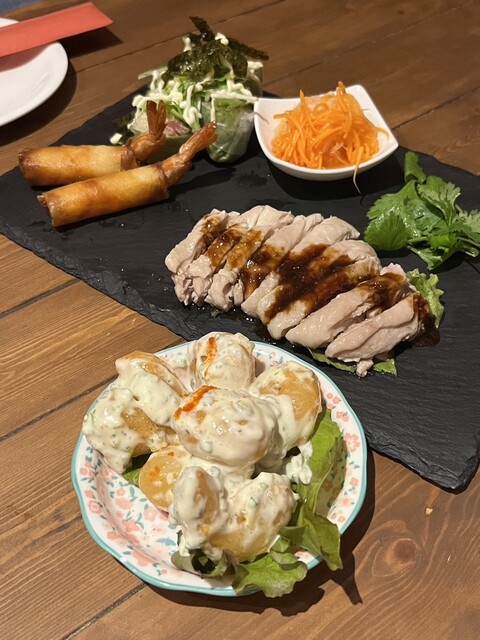 Asian Bar glow Tanimachi Roku Chome Ten photo 2