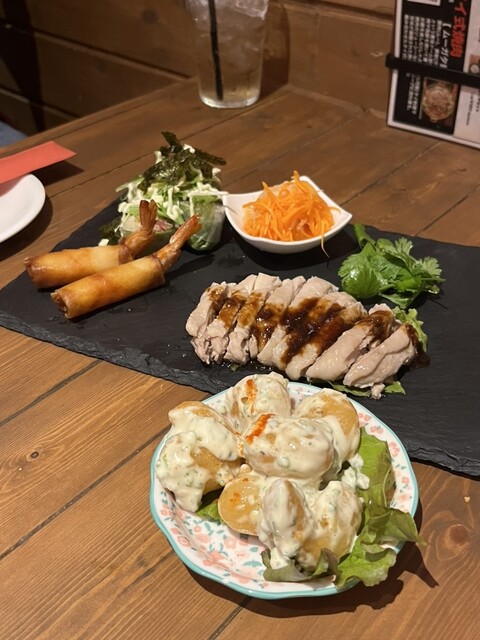 Asian Bar glow Tanimachi Roku Chome Ten