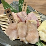 七輪焼鳥 一鳥 - もも、むね食べ比べ