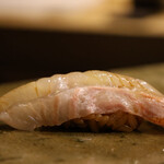 一石三鳥 - ［握り］ヒラメ