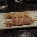 酒盃 - 比内地鶏 せせり＆皮