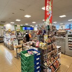 ファミリーマート - 内観写真: