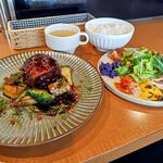 Bistro Cafe Tetsuya＋Mia madre - 