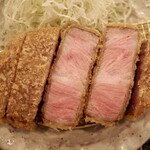 厚切りレアとんかつ ゆうとん - 