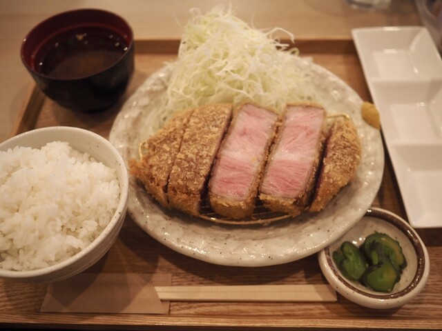 厚切りレアとんかつ ゆうとん 守山店 - 新守山/とんかつ | 食べログ