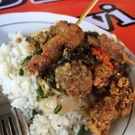 Warung Babi Guling Sari Dewi Bp. Dobiel - ﾊﾞﾋﾞｸﾞﾘﾝ