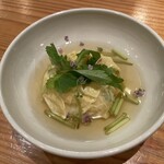 地酒と地魚あらた - 湯葉のお浸し
