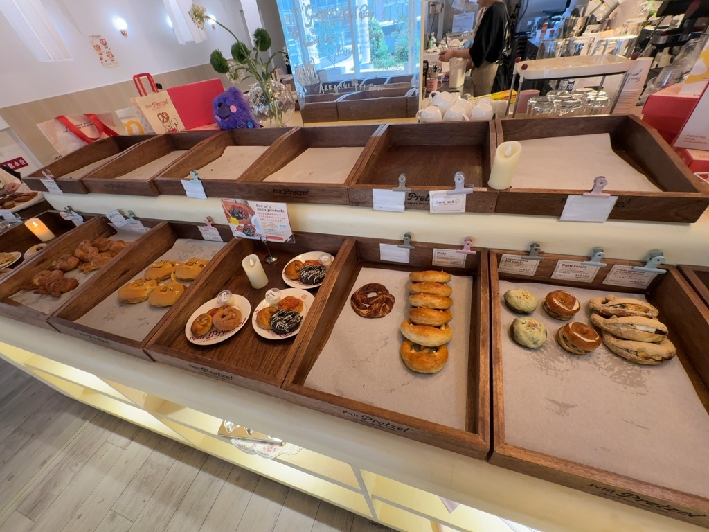 写真 : petit pretzel （ペティプレッツェル） - 天王寺駅前/パン